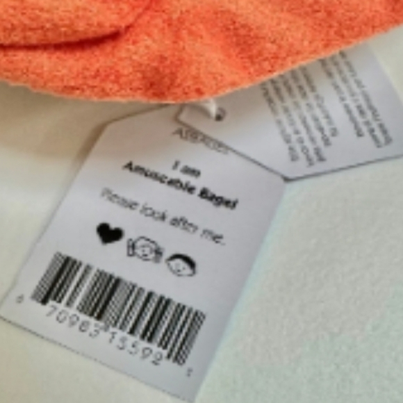 Jellycat Amuseable Bagel 🥯 6" Soft & Plush NWT - Picture 6 of 8